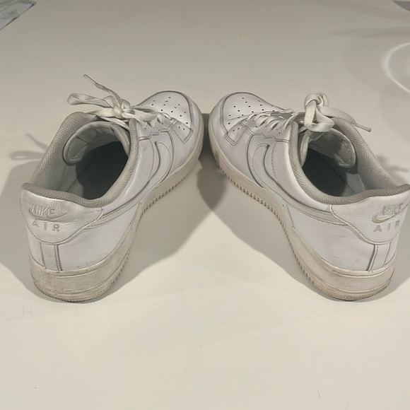 Nike Air Force 1 - Picture 4 of 10